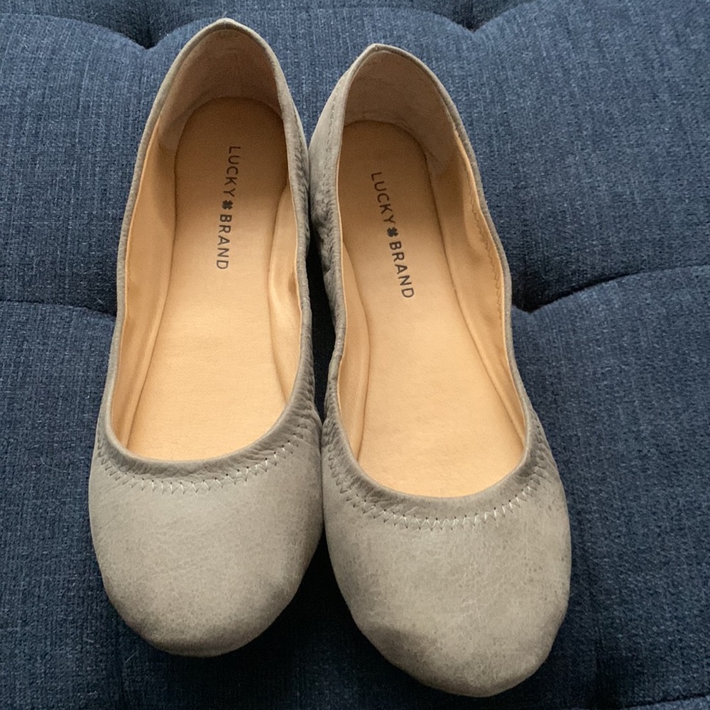 Lucky Brand leather flats. Taupe.